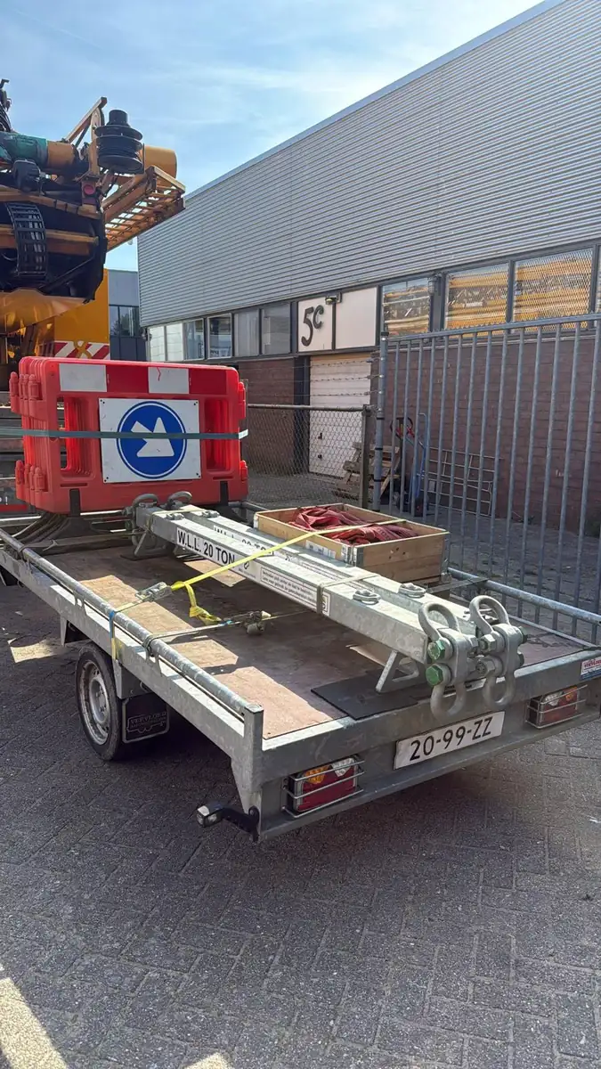 Specialistische hijsgereedschappen van Klaver Crane Service